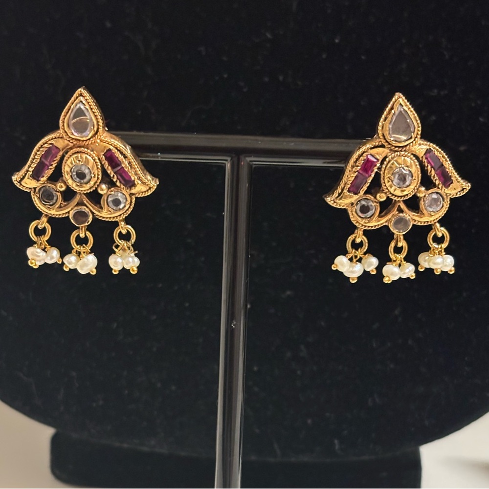 Vintage 1960s Gold Plated Garnet Aquamarine and Fresh Water Pearl Earrings